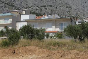 Apartments with a parking space Baska Voda, Makarska - 6762 