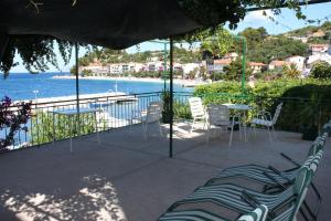 Apartments by the sea Podgora, Makarska - 6836