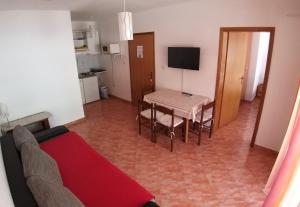 Apartments with a parking space Baska Voda, Makarska - 6872