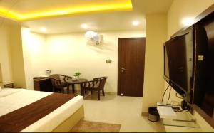Hotel Jalsa , Bhopal