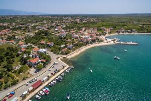 Holiday house with a parking space Vrsi - Mulo, Zadar - 16527 