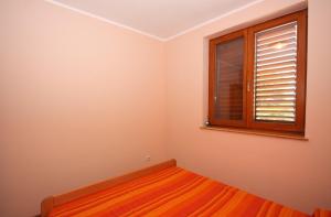 Seaside holiday house Tisno, Murter - 5094