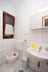 Apartments and rooms by the sea Palit - Rab - 5044