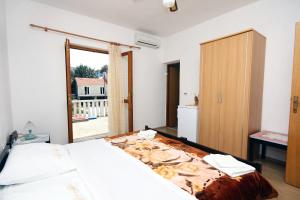 Apartments and rooms by the sea Cove Saplunara, Mljet - 4907