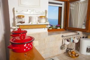 Family friendly house with a parking space Gornji Tucepi - Podpec, Makarska - 6915