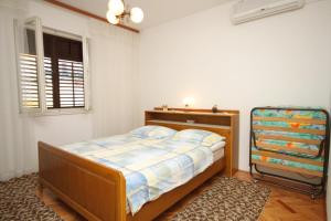 Double Room room in Rooms with a parking space Makarska - 6778