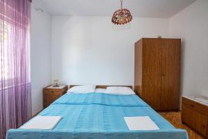 Apartments and rooms by the sea Tisno, Murter - 5128