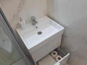 Apartments by the sea Starigrad, Paklenica - 6621