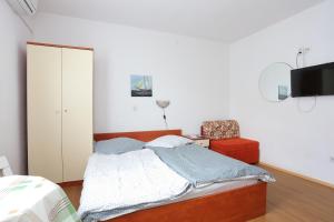 Apartments with parking space Tucepi, Makarska - 6695