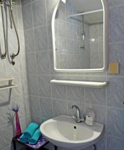 Apartments by the sea Drvenik Donja vala, Makarska - 6756