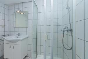 Apartments with WiFi Stanici, Omis - 19941