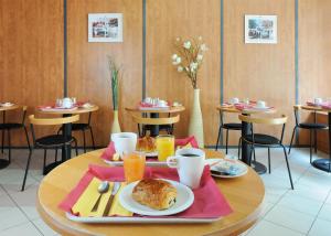 Appart'hotels Sejours & Affaires Strasbourg Kleber : photos des chambres