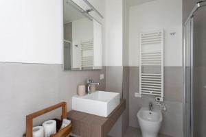 Residenza SubitoSanto - Appartamento con balconcino "3B"