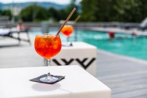 Aspen Prime Ski Bike Resort nowo otwarty basen zewnętrzny i jacuzzi oraz wiele innych atrakcji