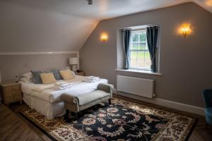 Quadruple Room with Garden View room in Croydon Hall