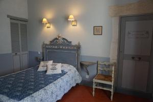 B&B / Chambres d'hotes Les Deux Tours : photos des chambres