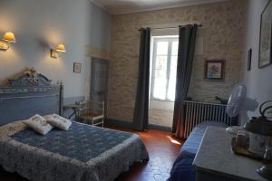 B&B / Chambres d'hotes Les Deux Tours : photos des chambres