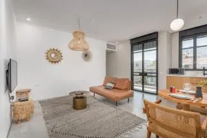 Trendy apartment next to Levinsky market - Shekhunat HaTiqwa