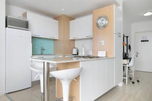 Horizon Bay 1106 Beachfront Self-catering APT by HMH