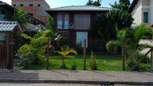 Casa alquiler en Bombas Bombinhas - 4hvězdičkové hotely ve městě Bombas