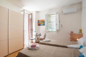 King Room with Garden View