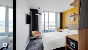 Double or Twin Room with Balcony room in CenterHotel Laugavegur