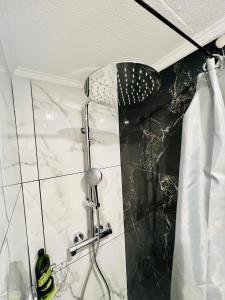 NICE - Central 100m plage- Negresco - IDEAL COUPLE