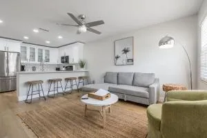 Newly Renovated Condo in Apollo Beach - Apollo Beach