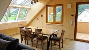 BaumKrone im Happy Allgäu - 2-stöckige Wohnung mit Wohnnetz