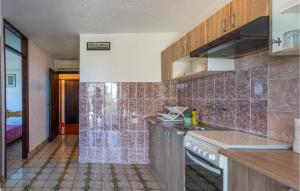 Nice Apartment In Krk With 2 Bedrooms And Wifi