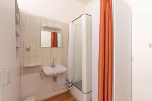 Appartements CABANA & Le Gite du Chateau - Proche Macon Nord : photos des chambres