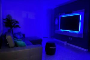 Stayover In Miami Home 2BR - 1BTH - free parking
