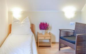 Amazing home in Bialogóra with WiFi and 2 Bedrooms