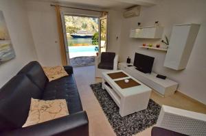 Comfort One-Bedroom Apartment with Sea View  room in Muo Apartments