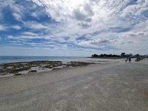 Villas Maison a 1 minute a Pieds de la Plage ... : photos des chambres