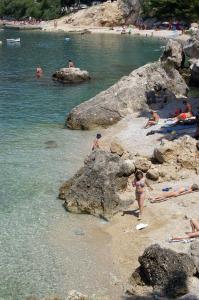 Apartments by the sea Balica Rat, Omis - 5957 