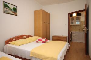 Apartments with a parking space Vrsi - Mulo, Zadar - 6547