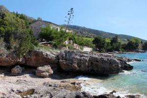 Apartments by the sea Zavala, Hvar - 8809