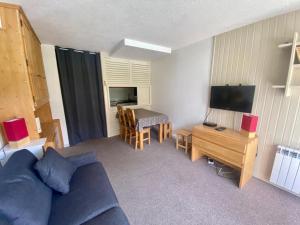 Studio 25 m² avec balcon, vue montagne à Tignes - FR-1-449-188