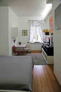 Comfort Double Room room in Rooms Zagreb 17