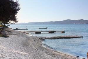 Apartments by the sea Bibinje, Zadar - 15707 