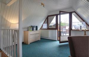 2 Bedroom Cozy Home In Mariendorf