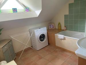 Appartements Cottage avec terrasse Domaine golf de Limere prox Orleans : photos des chambres