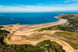 Appartements Appartement d'une chambre a Frehel a 100 m de la plage avec vue sur la mer et wifi : photos des chambres