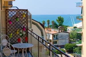 Neverending Sea Luxury Apartment in Salerno Center