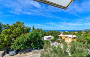 Nice Apartment In Starigrad Paklenica 