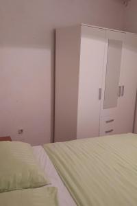 Apartments with parking space Ivan Dolac, Hvar - 8753