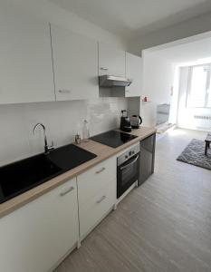 Appartements Appartement situe en plein coeur du centre-ville : photos des chambres