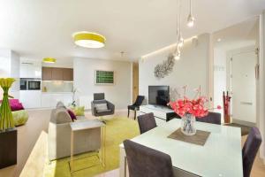 The Golf Flat, Westburn Lane