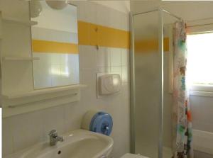 Einzelzimmer mit Gemeinschaftsbad